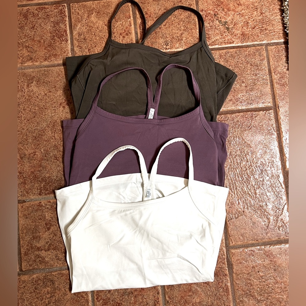Aerie workout tanks